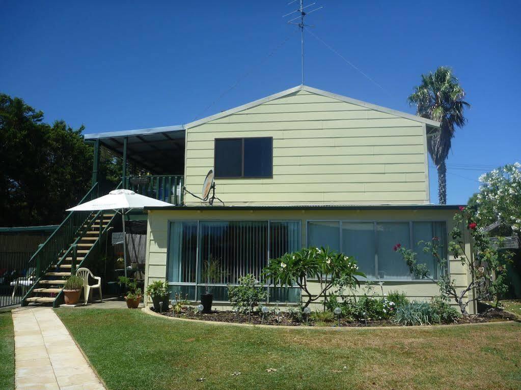 Broadwater Bed And Breakfast Busselton Bagian luar foto